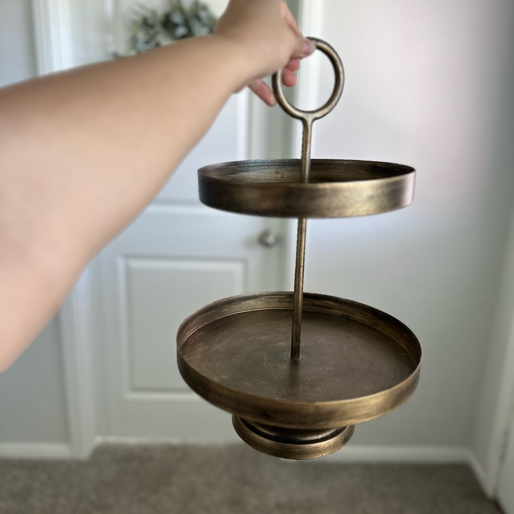Two Tier Stand/tray